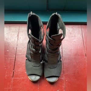 Sorel Black Leather Mesh Gladiator Wedge Sandals